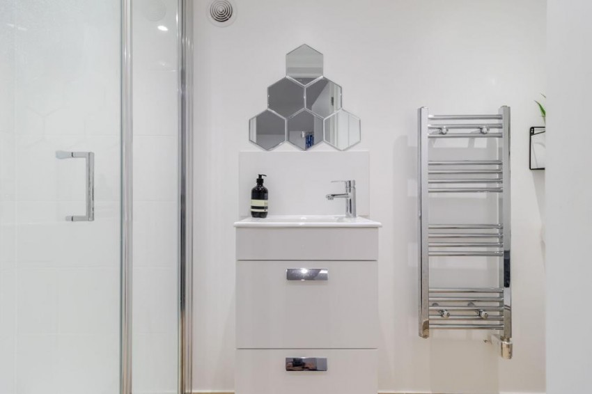 Images for Croham Manor Road, South Croydon