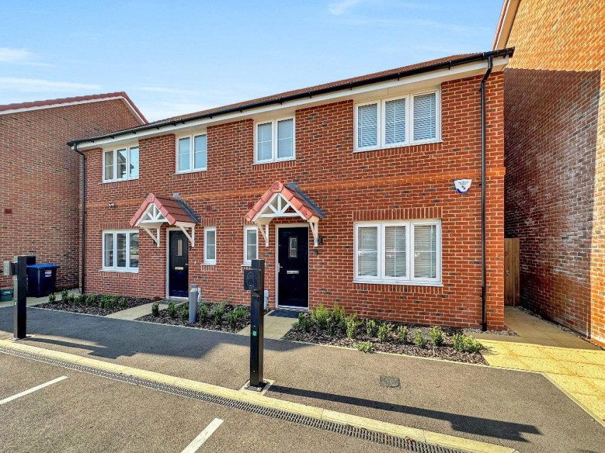 Images for Swan Mews, Warlingham