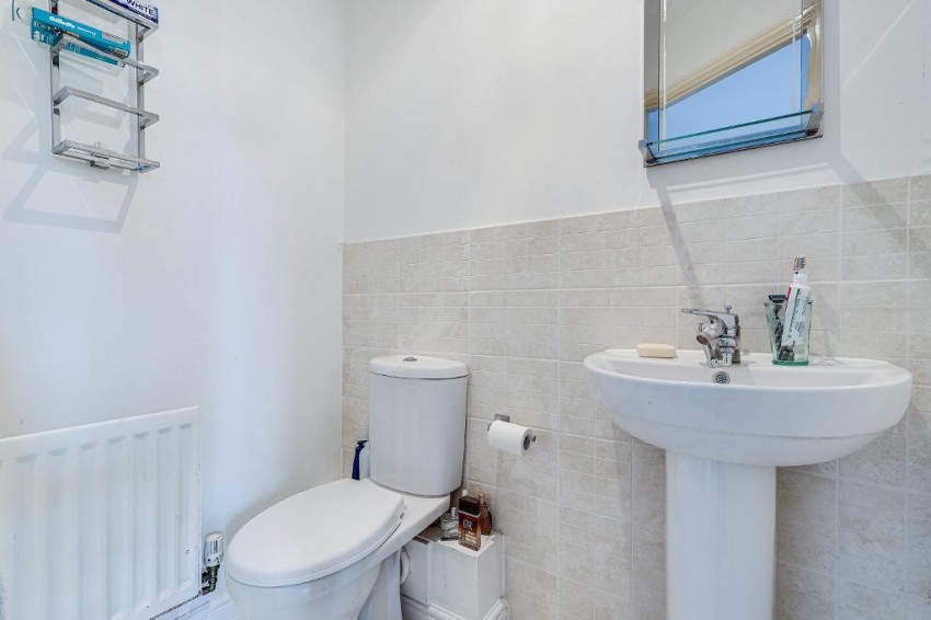 Images for Buxton Lane, Caterham