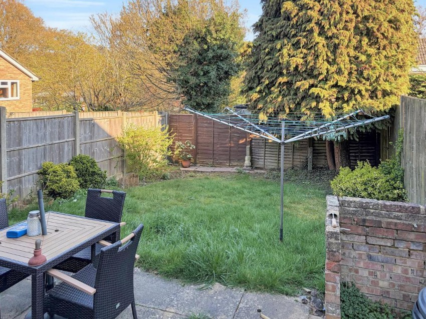 Images for Curlew Close, South Croydon