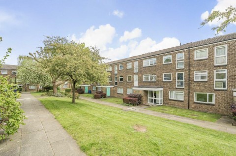 View Full Details for Pixton Way, Croydon