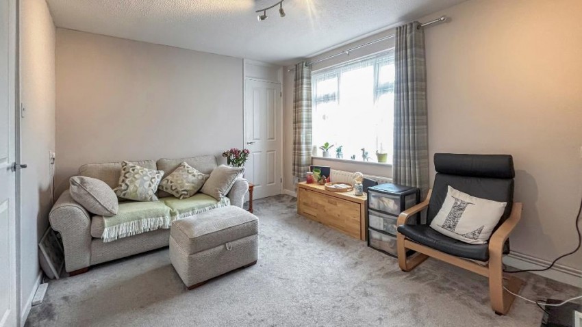 Images for Edgecoombe, South Croydon