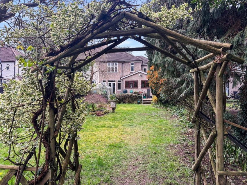 Images for Ballards Way, South Croydon