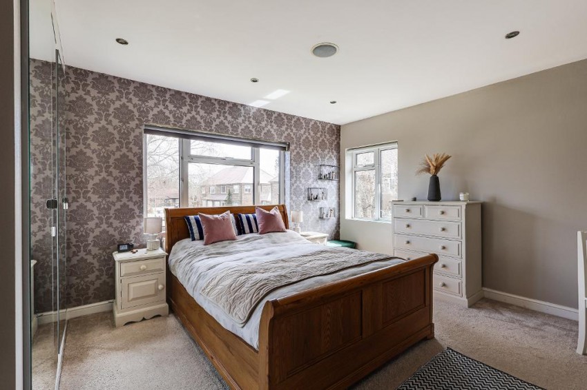Images for Crewes Close, Warlingham