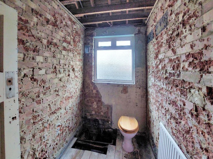 Images for Valley Road, Kenley