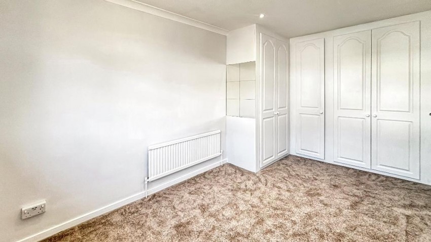 Images for Lapwing Close, South Croydon