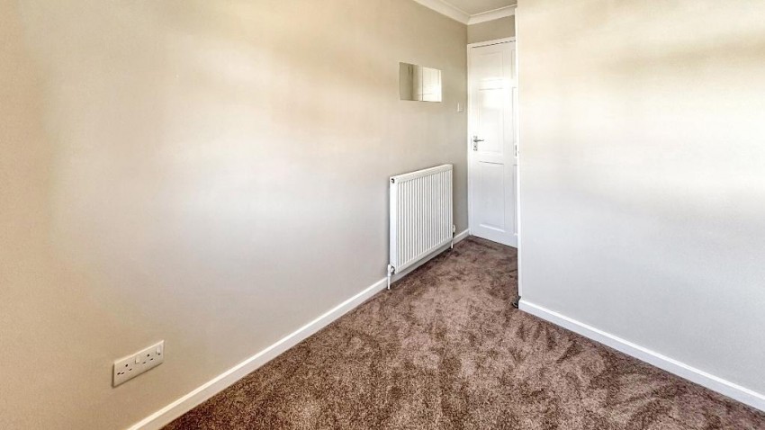 Images for Lapwing Close, South Croydon