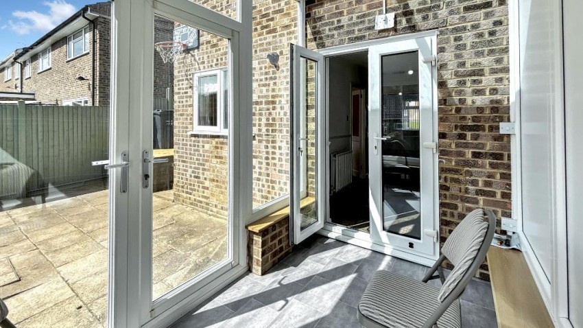 Images for Lapwing Close, South Croydon