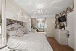 Images for Bankside, South Croydon