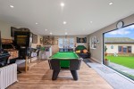 Images for Bankside, South Croydon