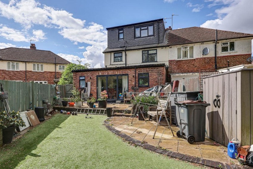 Images for Harewood Gardens, Sanderstead