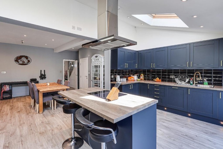 Images for Norman Avenue, South Croydon