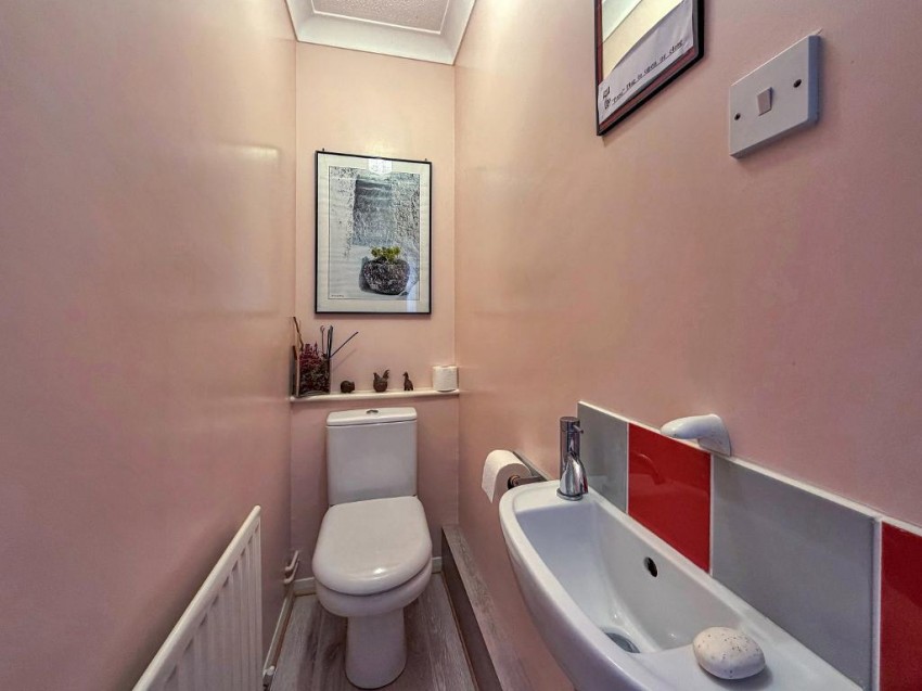 Images for White Hill, Sanderstead