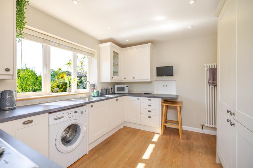 Images for Ewhurst Avenue, Sanderstead