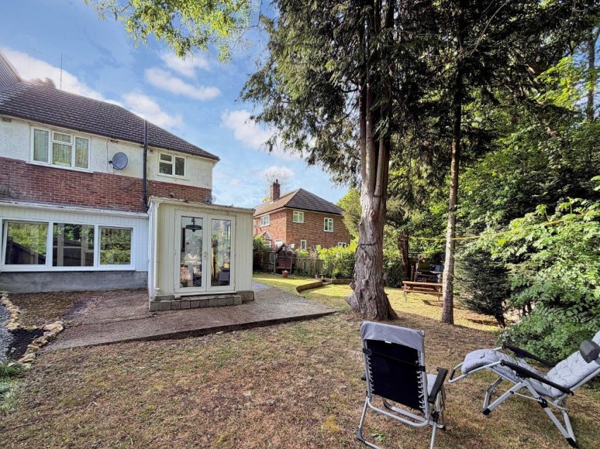 Images for Harewood Gardens, South Croydon