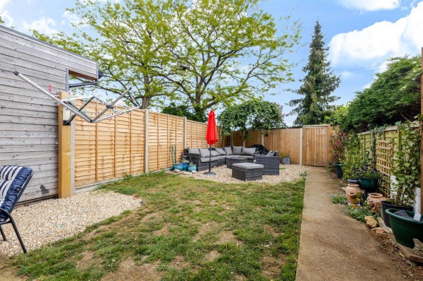 Images for Hillbrow Court, Godstone