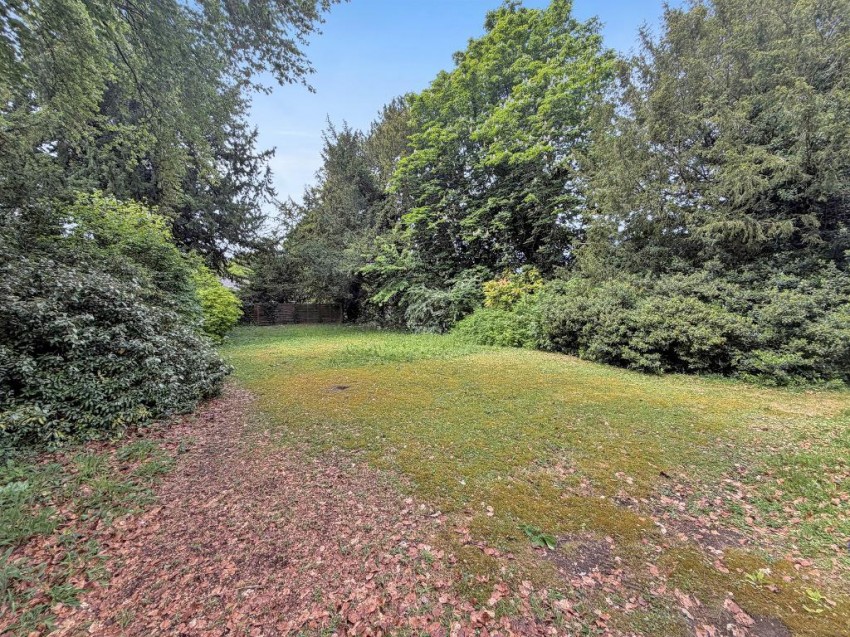 Images for Sanderstead Road, Sanderstead