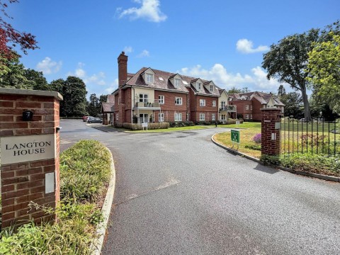 View Full Details for Westhall Road, Warlingham