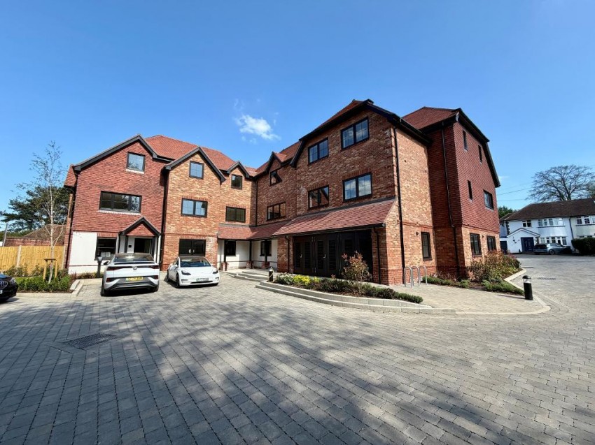 Images for Farleigh Road, Warlingham