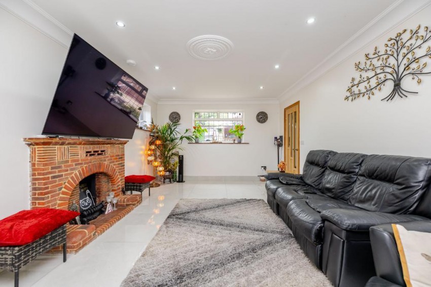 Images for Briton Hill Road, South Croydon