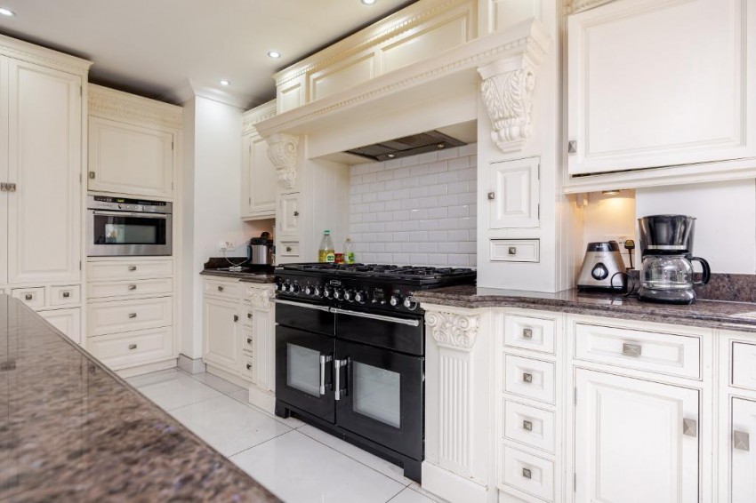Images for Briton Hill Road, Sanderstead