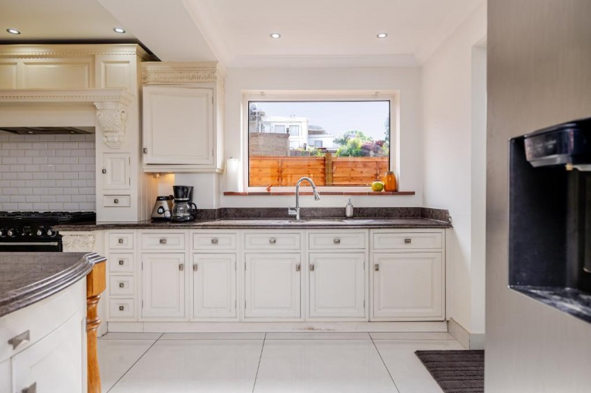 Images for Briton Hill Road, Sanderstead