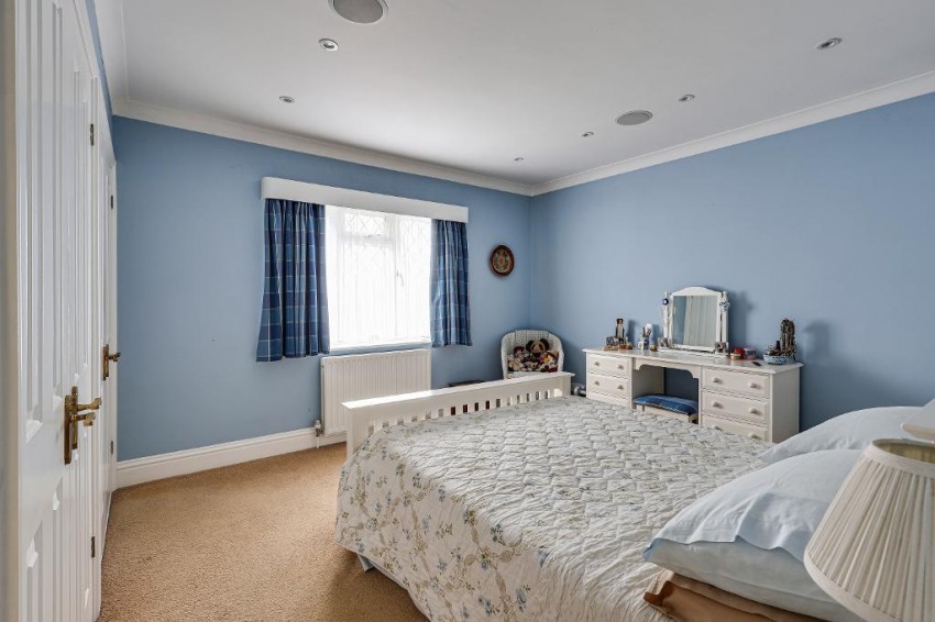 Images for Sanderstead, South Croydon
