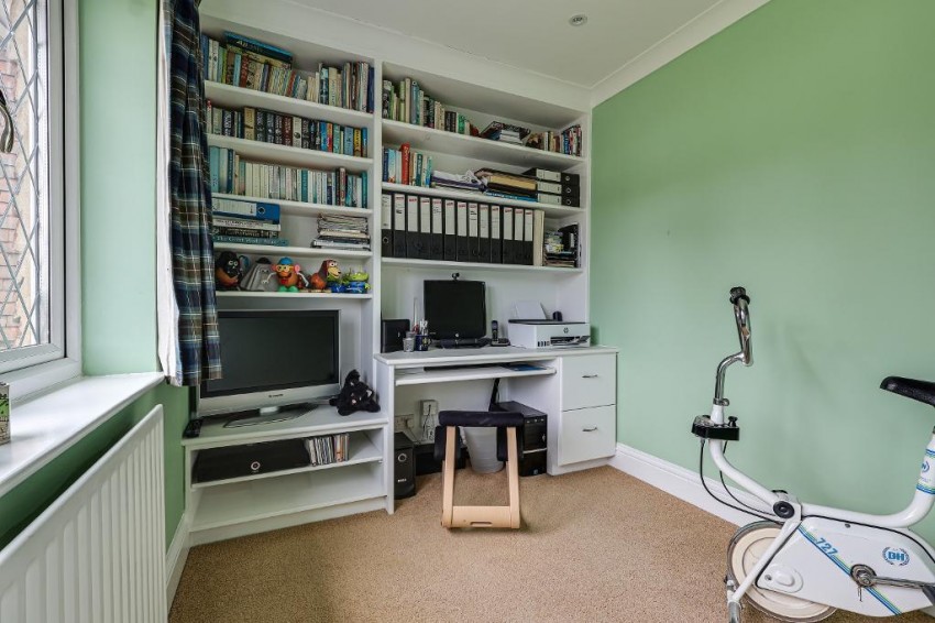 Images for Sanderstead, South Croydon