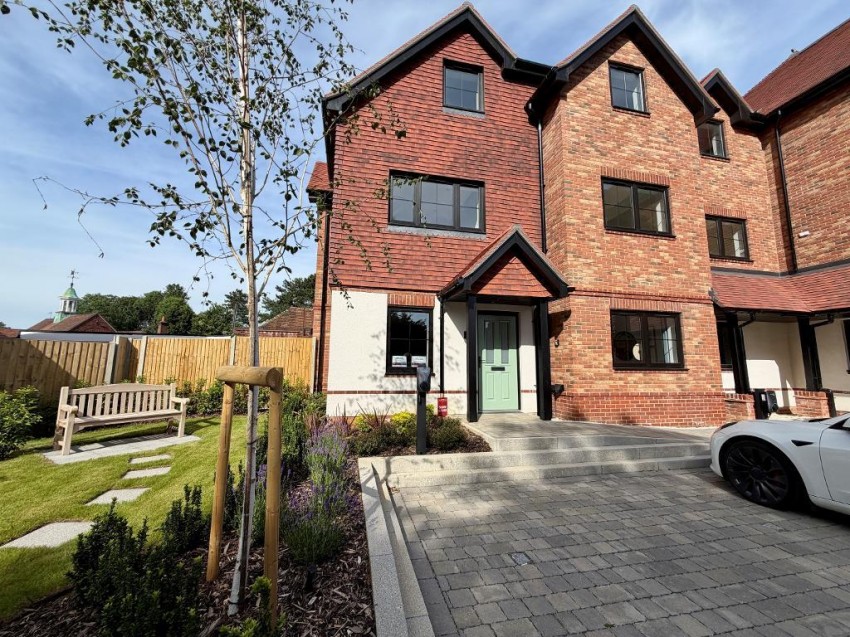 Images for Farleigh Road, Warlingham