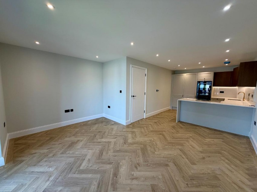 Images for Farleigh Road, Warlingham
