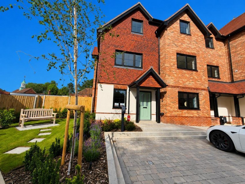 Images for Farleigh Road, Warlingham
