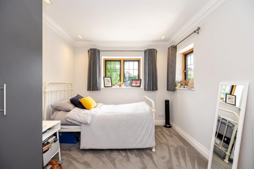 Images for Sanderstead, South Croydon