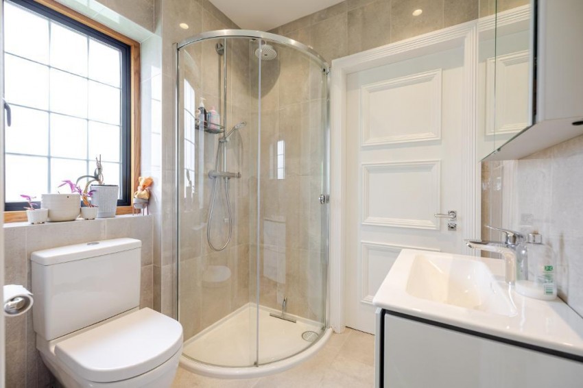 Images for Sanderstead, South Croydon