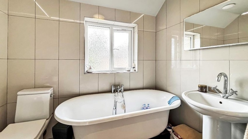 Images for New Addington, Croydon