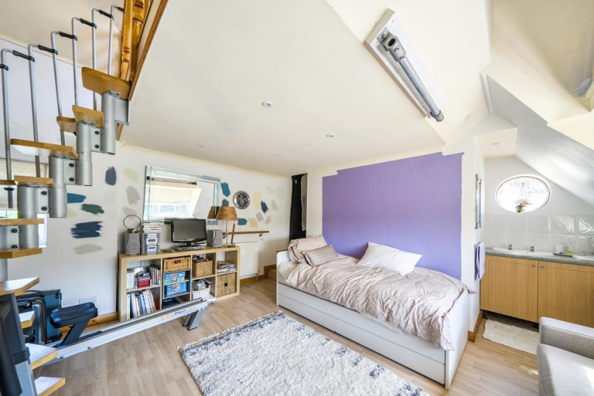 Images for Winchelsey Rise, South Croydon