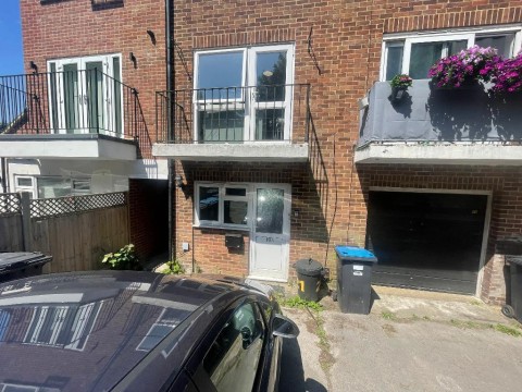 View Full Details for Chelsham Road, Warlingham