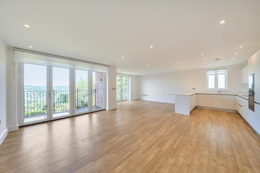 Images for Landscape Road, Warlingham