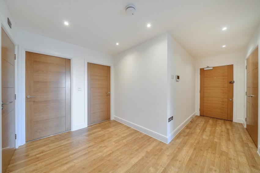 Images for Landscape Road, Warlingham