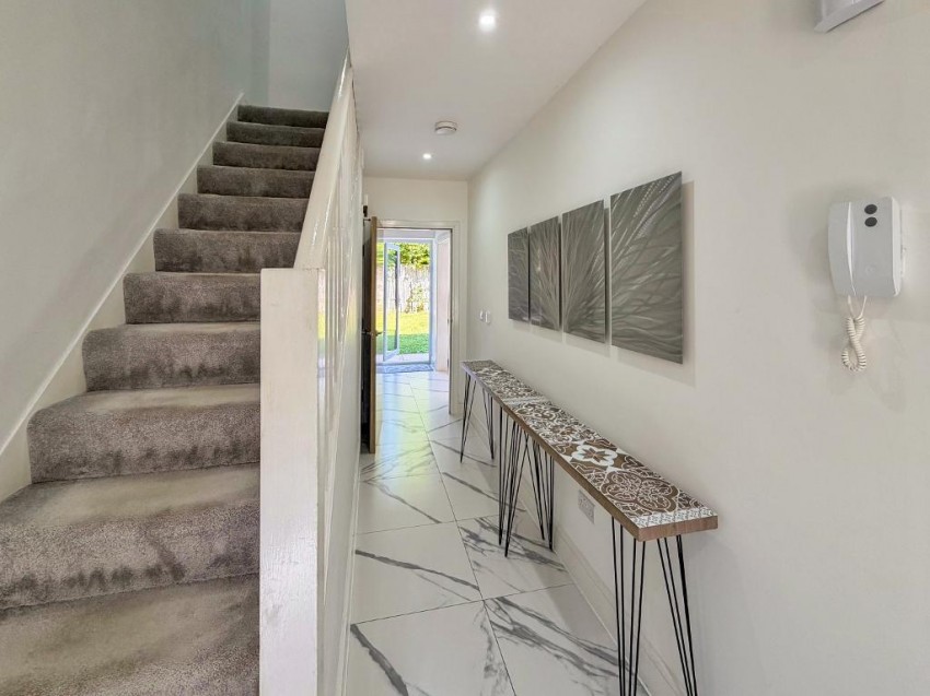 Images for Harewood Road, South Croydon