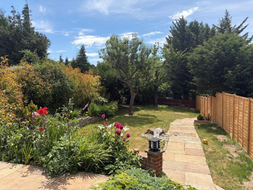 Images for Briton Hill Road, Sanderstead