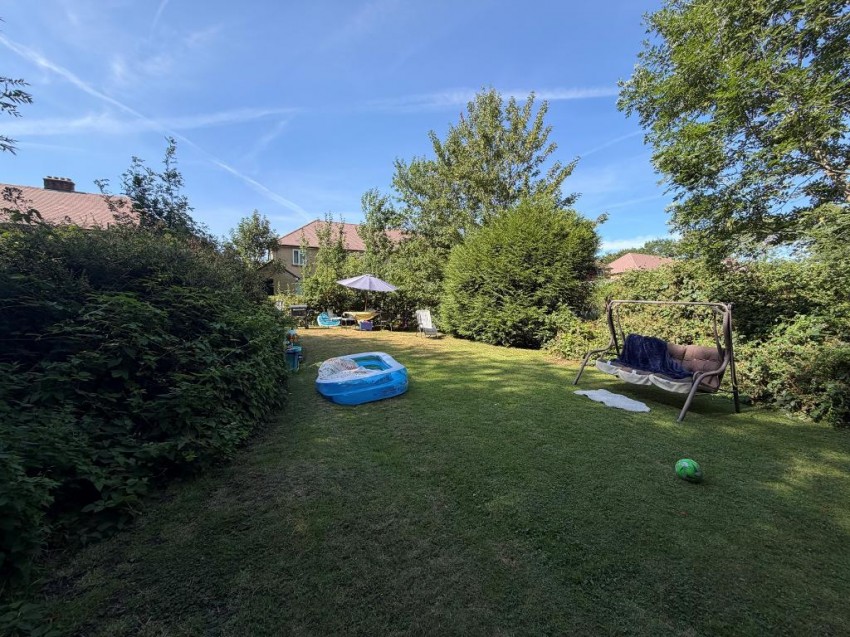 Images for Farm Road, Warlingham