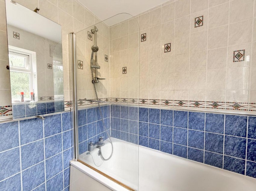 Images for Farm Road, Warlingham