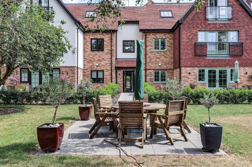 Images for Hillbury Road, Warlingham