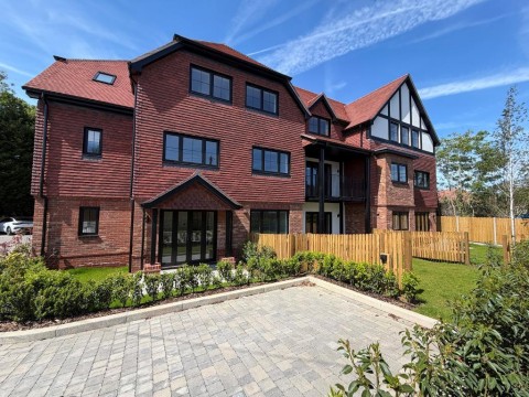 View Full Details for Farleigh Road, Warlingham