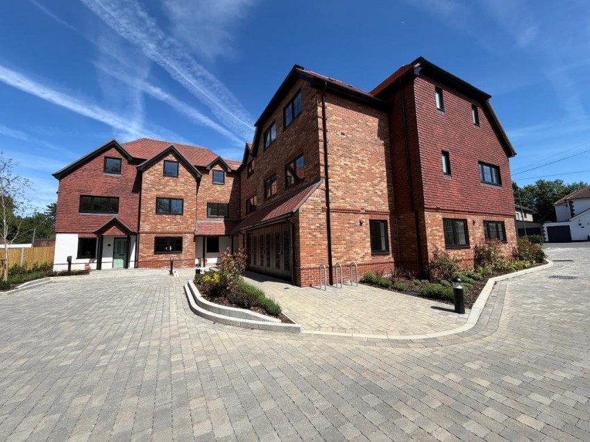 Images for Farleigh Road, Warlingham