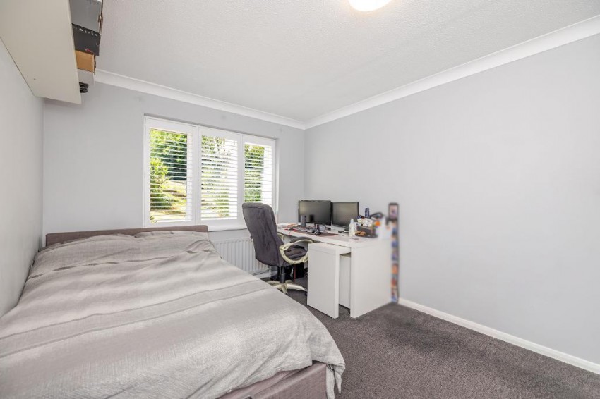 Images for Aveling Close, Purley
