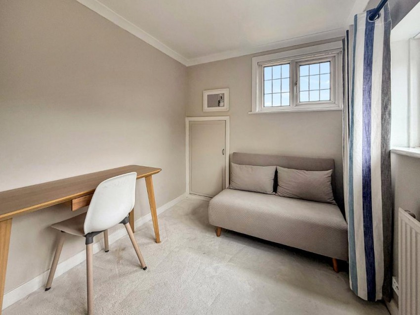 Images for Hillbury Road, Warlingham