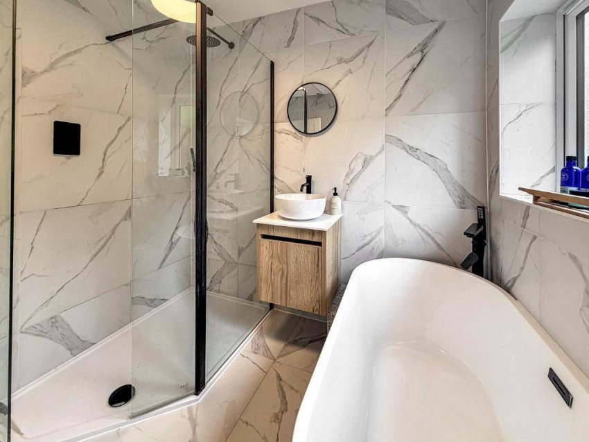Images for Hillbury Road, Warlingham