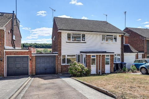 View Full Details for Bullfinch Road, Selsdon