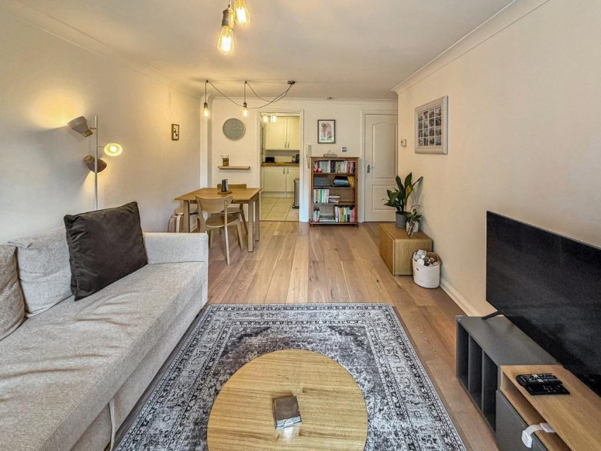 Images for Ward Close, South Croydon